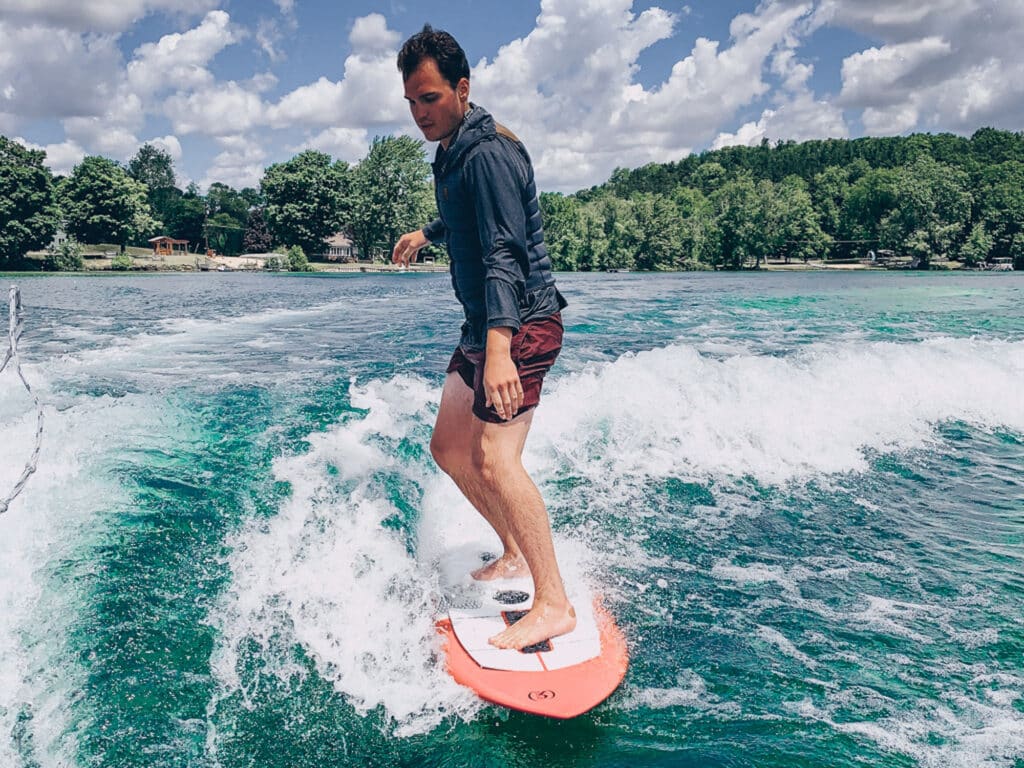 How to Choose the Best Wake Shaper for Your Boat - 2022 Guide