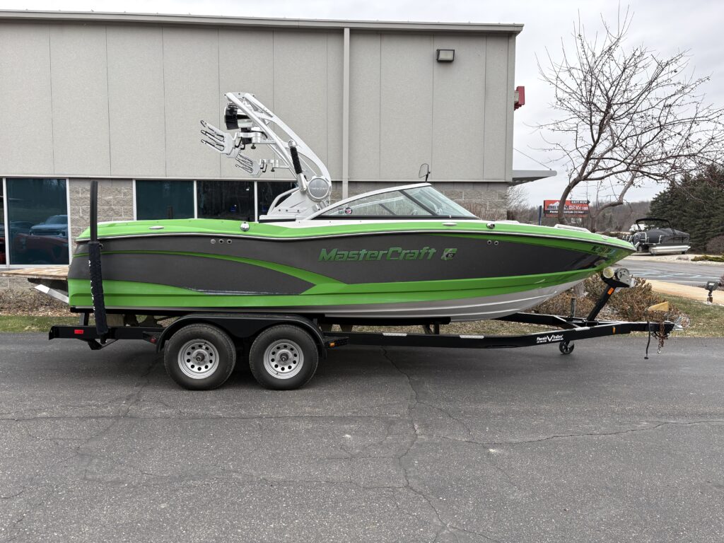 2014 MasterCraft X10