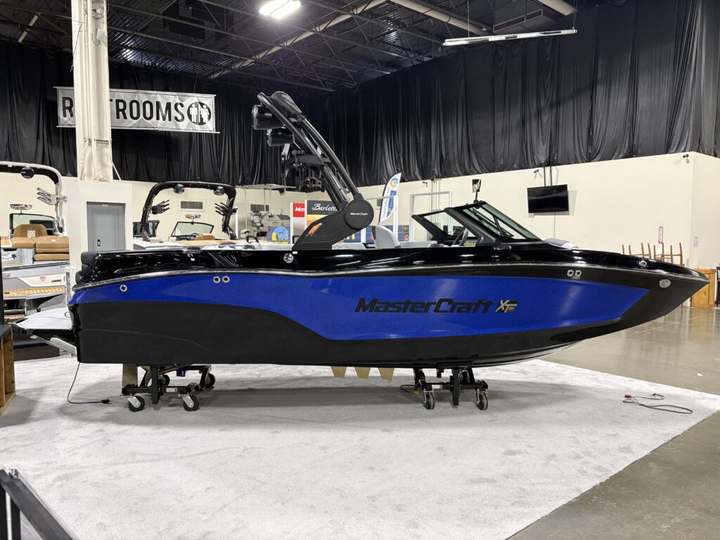 2026 MasterCraft XT20