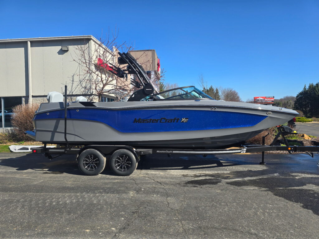 2026 MasterCraft XT24