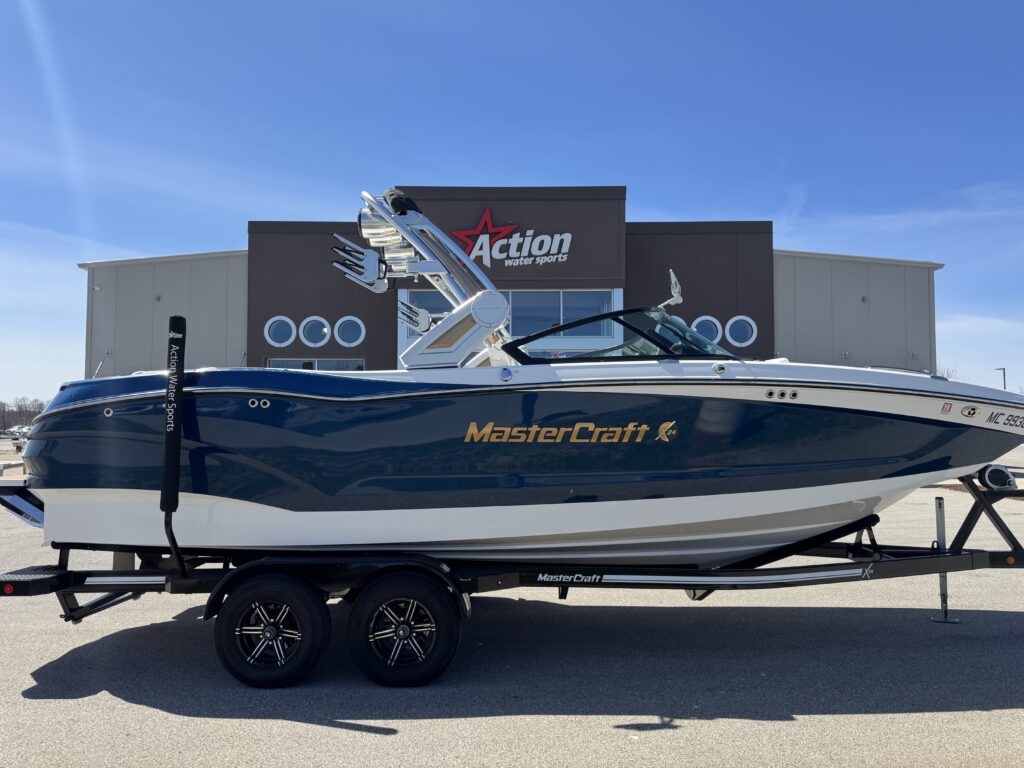 2022 MasterCraft X24