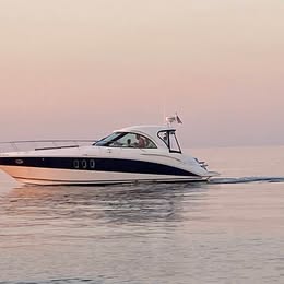 2008 Cruisers Yachts 390 Sport Coupe