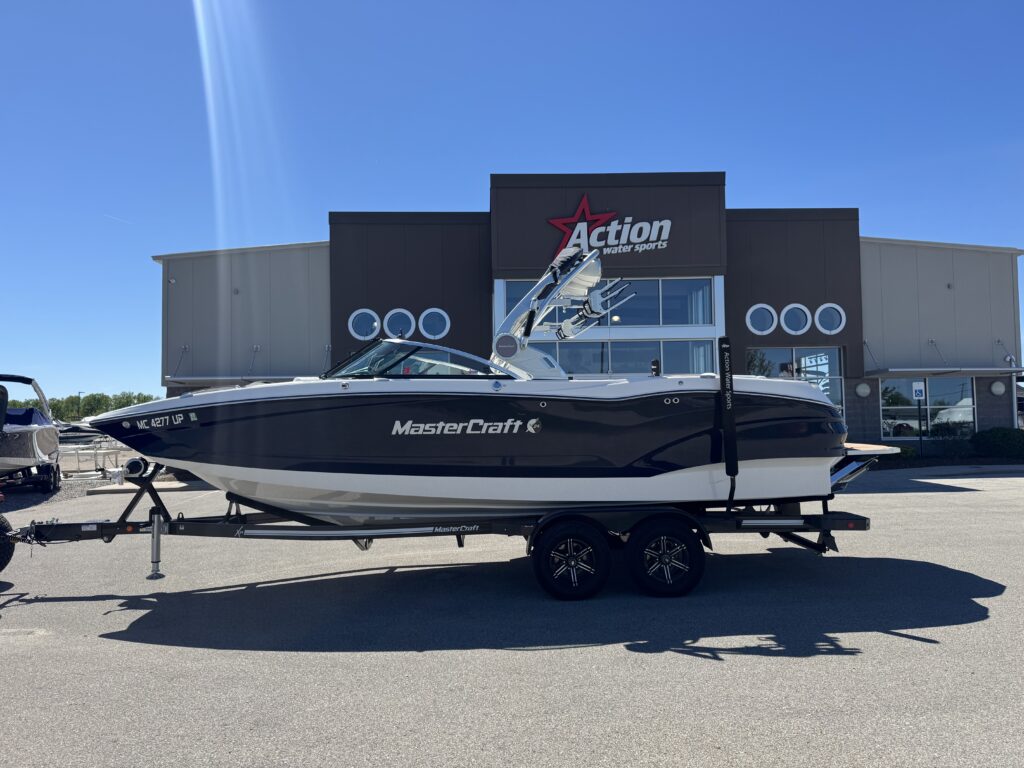 2021 MasterCraft X24