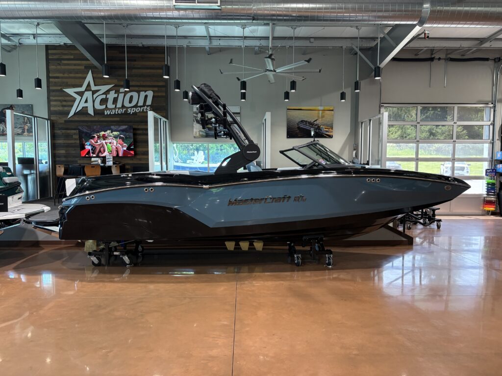 2026 MasterCraft NXT22
