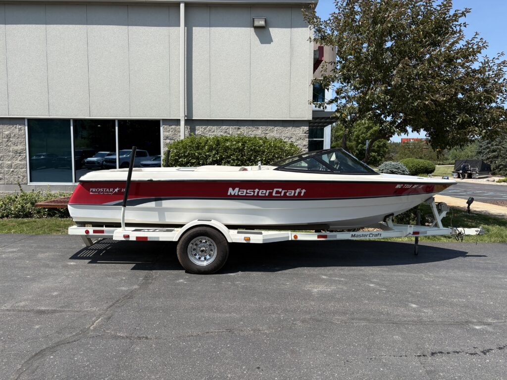 1996 MasterCraft ProStar 190