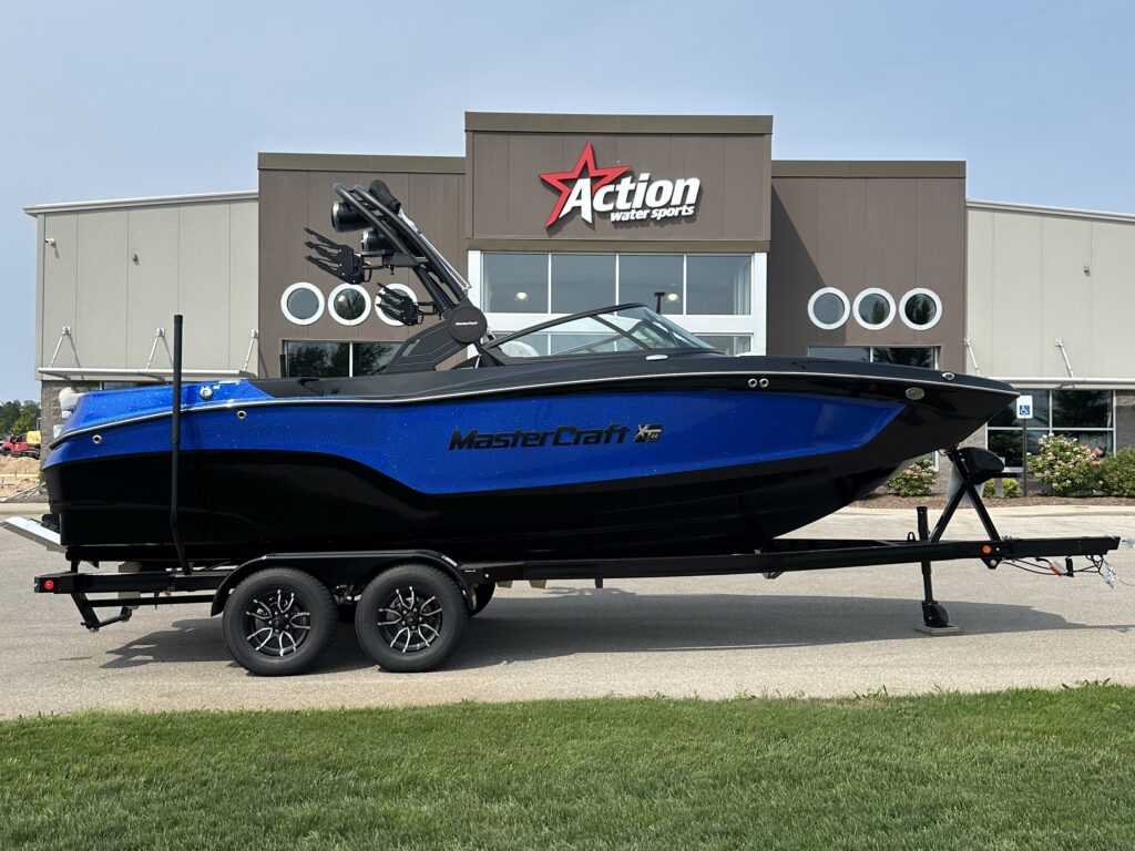 2026 MasterCraft XT22