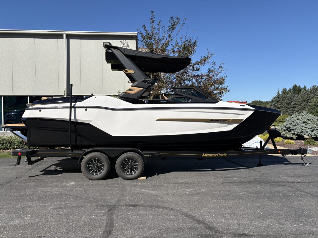 2027 MasterCraft X24