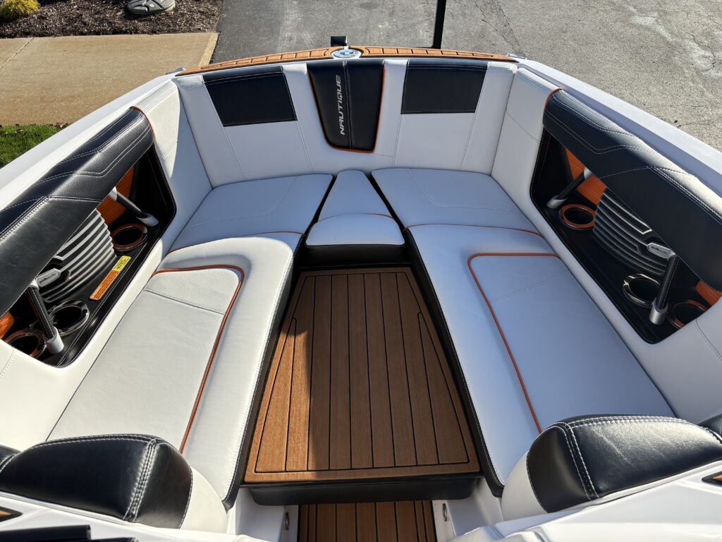 2014 Nautique G23, photo 16 of 19