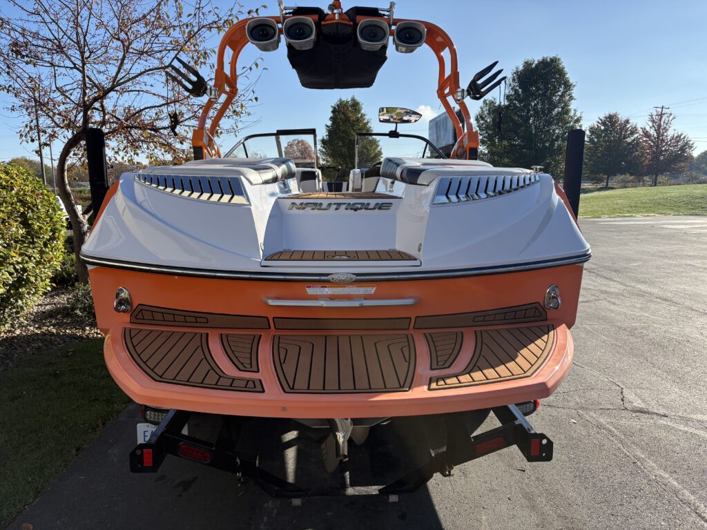 2014 Nautique G23, photo 6 of 19