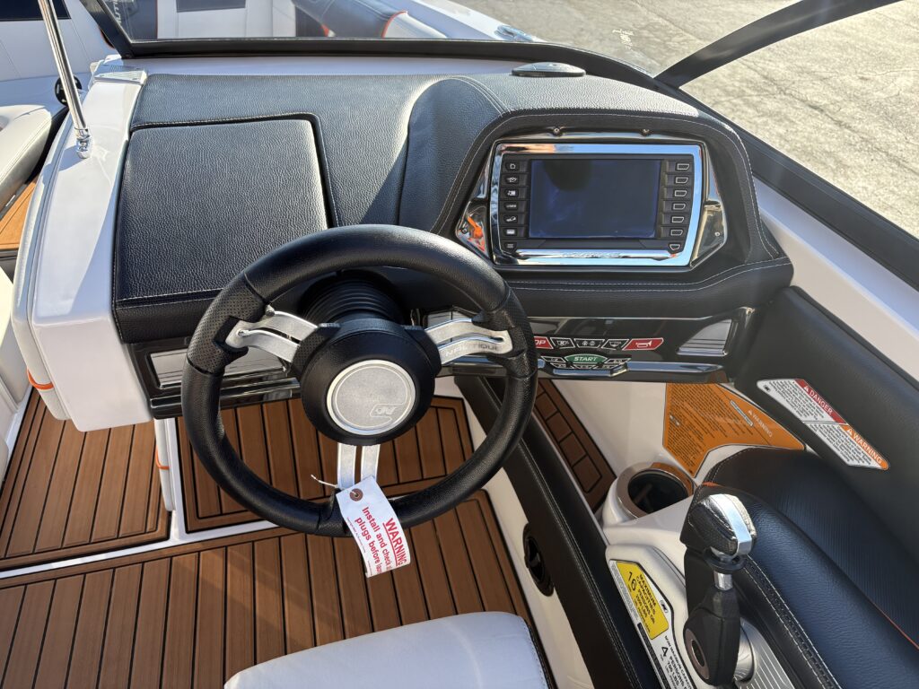 2014 Nautique G23, photo 11 of 19